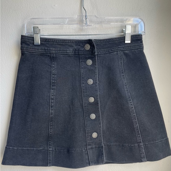 Madewell Black Denim Mini Skirt Size 2 - Picture 3 of 4